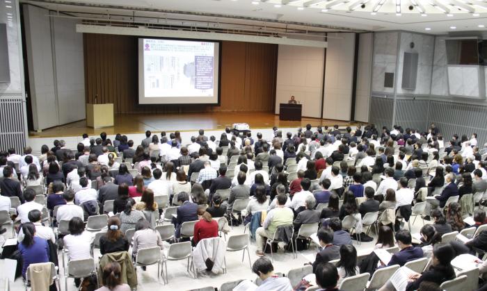 会場の様子の写真