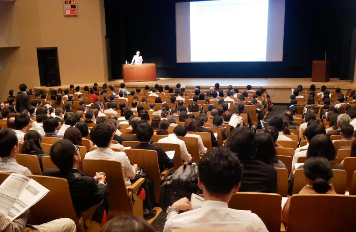 会場の様子の写真